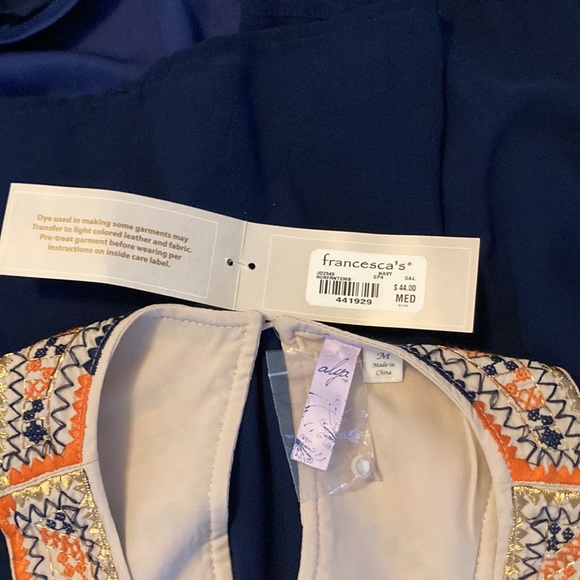 🍁3for$10🍁 Alya Embroidered Neckline Dress size M - Picture 5 of 5